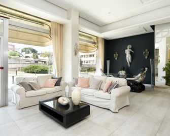 Sercotel President - Figueres - Lounge