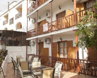 Pension Eliza - Skiathos - Serambi