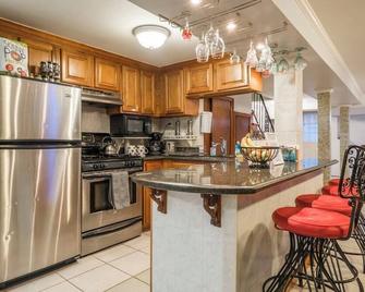 Luxury Cozy 1-bedroom Brooklyn Brownstone - Brooklyn - Dapur