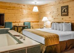 Cabins of Mackinaw - Mackinaw City - Schlafzimmer