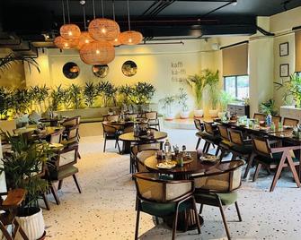 Hotel Galaxy - Prayagraj - Restaurant
