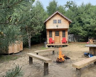 Forest Bunkie Trails & Stargazing - Simcoe