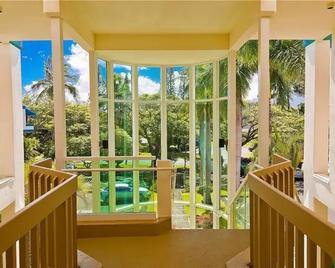 Puu Poa 102 by RedAwning - Princeville