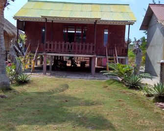 Asari Timo Cottage - Karimunjawa - Building