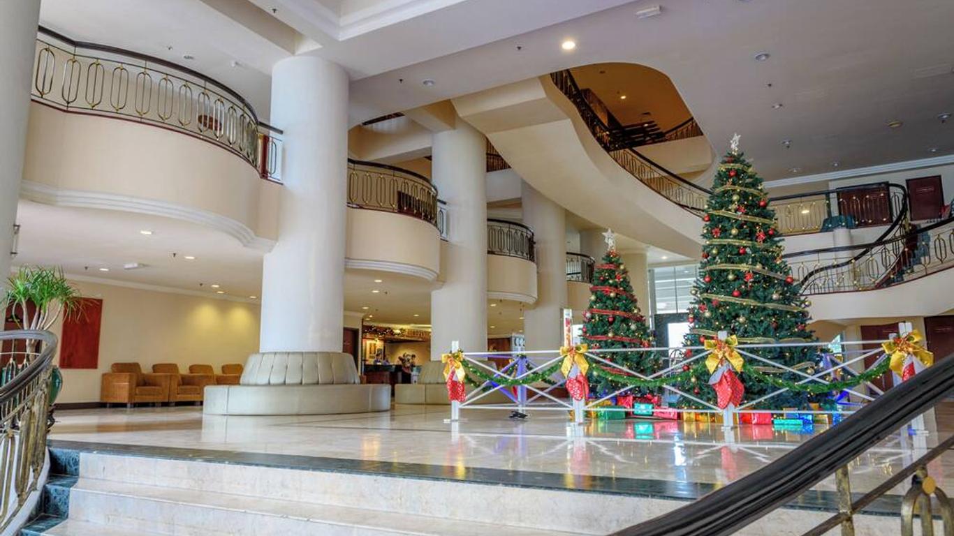 رينبو بارادايس بيتش ريزورت