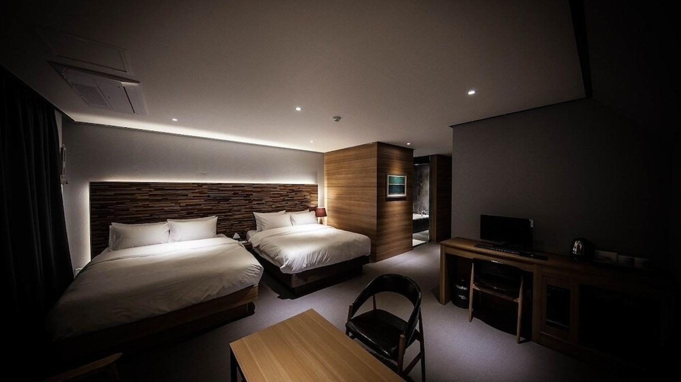 Raon Hotel