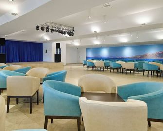 Aluasun Doblemar - La Manga - Meeting room
