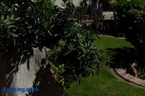 Sunflower Self-Catering - Walvis Bay - Outdoors view