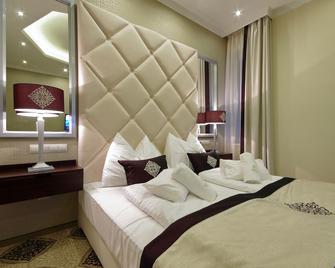 Arcanum Hotel - Bekescsaba - Camera da letto