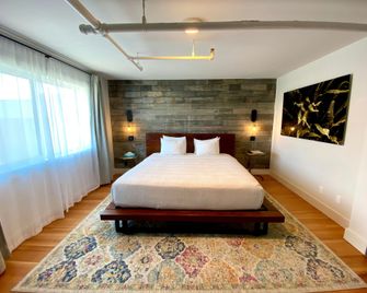 The Maq Hotel - Tofino - Bedroom