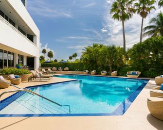 Delta Hotels by Marriott West Palm Beach - West Palm Beach - Piscina