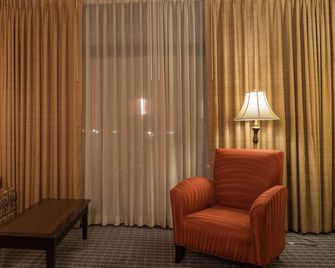 Oakland Airport Executive Hotel - Oakland