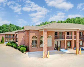 Super 8 by Wyndham Acworth/Atlanta Area - Acworth - Gebouw