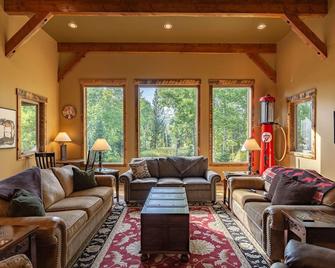 Snow Creek Lodge - West Yellowstone - Sala de estar