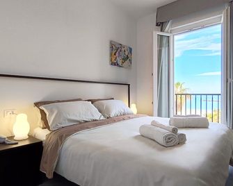 Lido Rooms And Apartments - Fermo