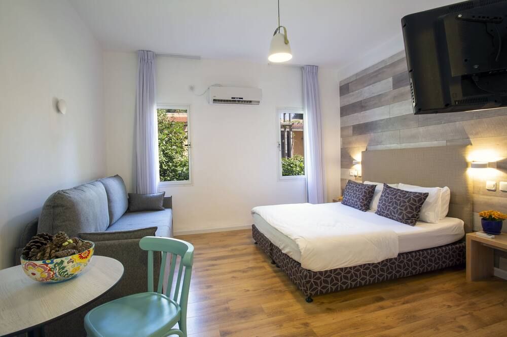 مالكيا ترافيل هوتل