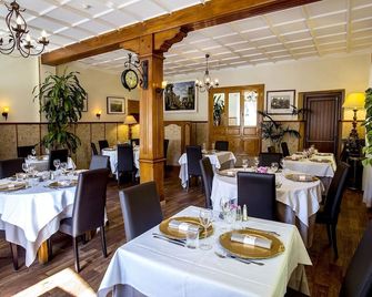 Logis Hôtel Restaurant La Tête Des Faux - Le Bonhomme - Restaurant