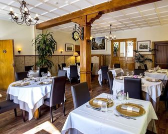 Logis Hôtel Restaurant La Tête Des Faux - Le Bonhomme - Restaurant