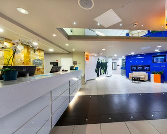 Hampton by Hilton Liverpool John Lennon Airport Hotel - Liverpool - Receptie