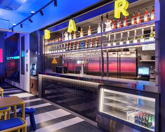 Amistat City Hostel Barcelona - Barcelona - Bar