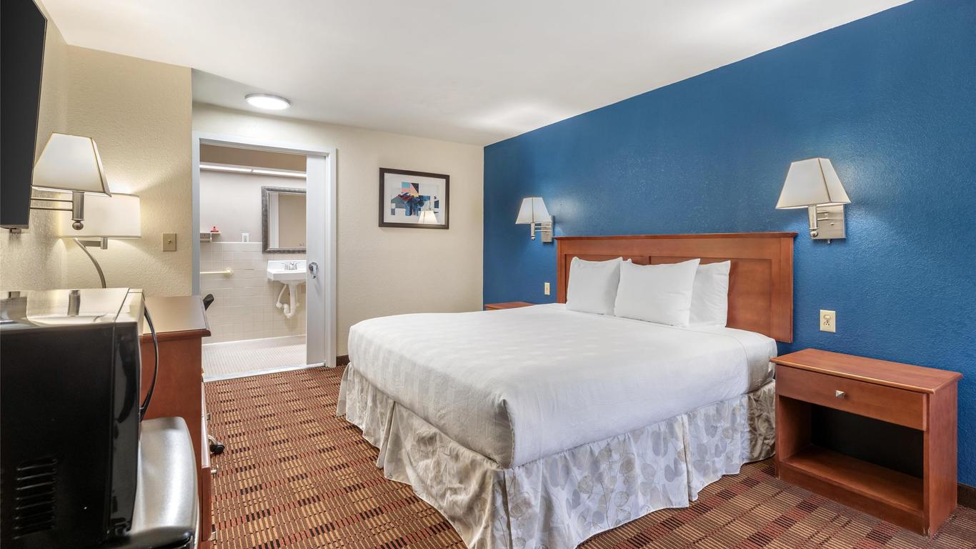 SureStay Hotel by Best Western East Brunswick