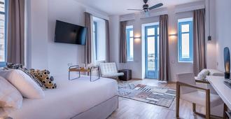 Shapes Luxury Suites - Ermoupoli - Schlafzimmer