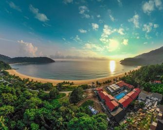 The Barat Tioman Beach Resort - Tioman Island - Vista del exterior