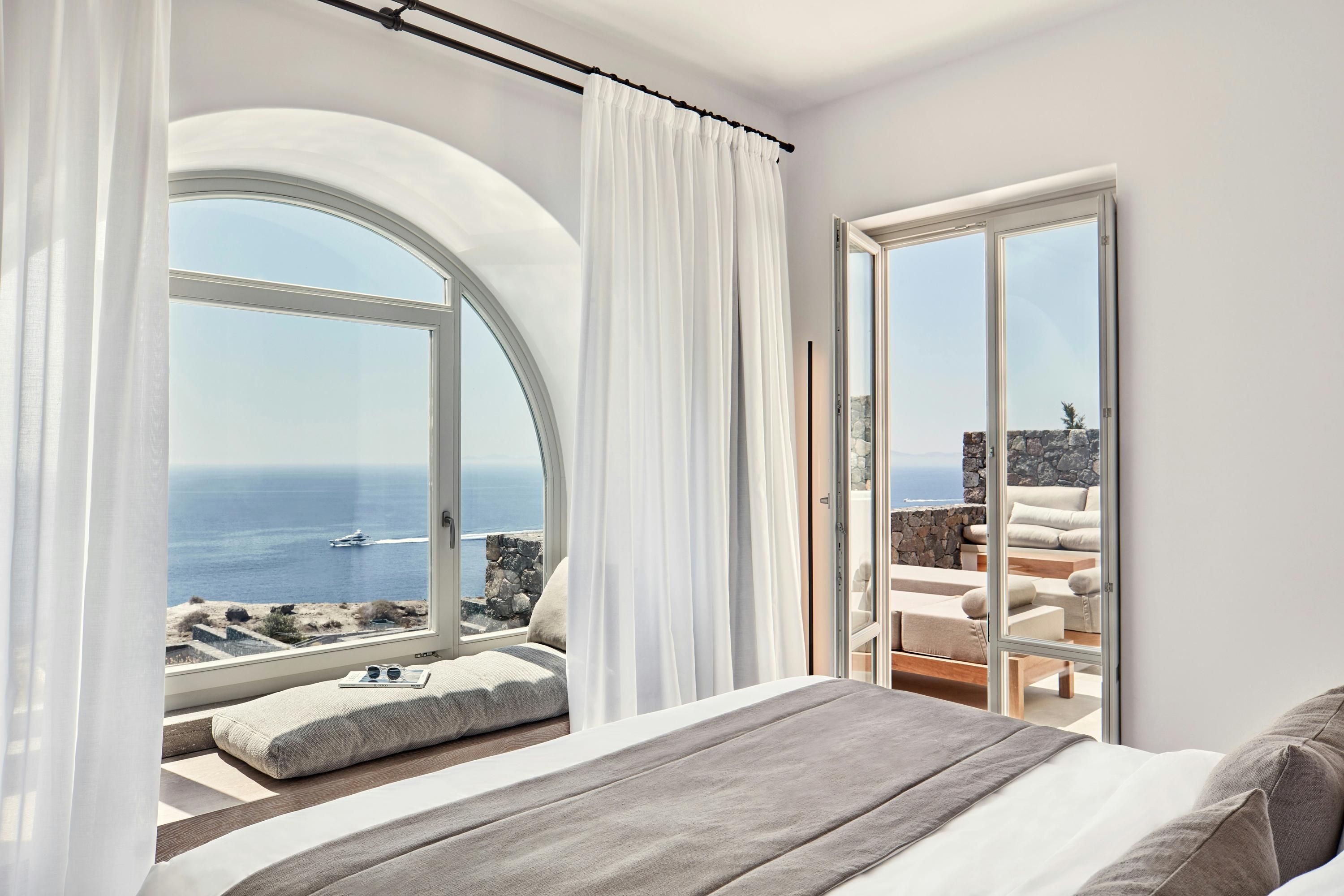 Canaves Epitome - Small Luxury Hotels of the World - Oia - Kamar Tidur