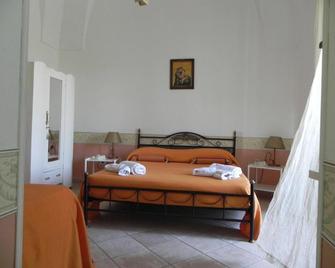 Casal Duca - Pulsano - Bedroom