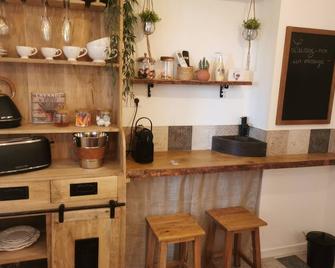 La petite maison dans les nuages - Tourtour - Cocina