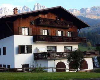 Garnì Valdan - Falcade - Gebäude