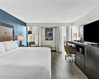 DoubleTree by Hilton Raleigh Midtown - Raleigh - Slaapkamer