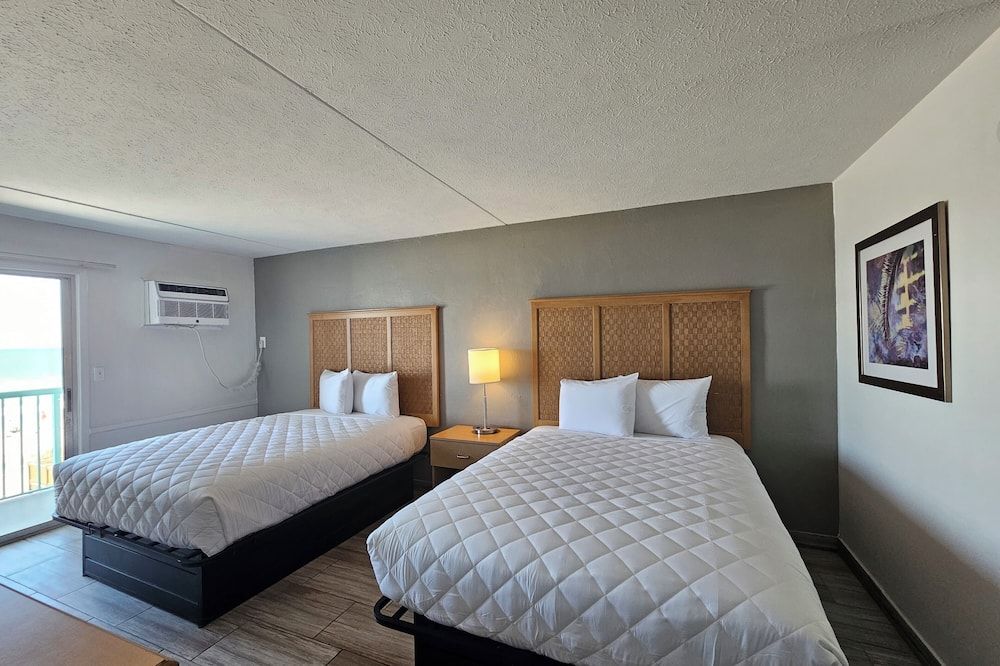 Southern Breeze Ocean Front Hotel - Myrtle Beach - Habitación