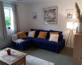 One bedroom apartment in Central London - London - Living room