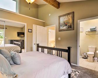 Manitou Springs Home - 2 Mi to Garden of the Gods! - Manitou Springs - Bedroom