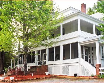 Franklin Terrace Bed and Breakfast - Franklin - Будівля