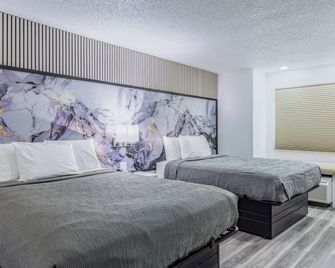 Los Lunas/Western Skies Inn And Suites - Los Lunas