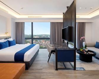 Hotel Aruss Semarang - Semarang - Makuuhuone