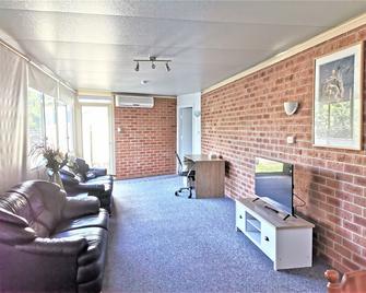 Bathurst Explorers Motel - Bathurst - Sala de estar