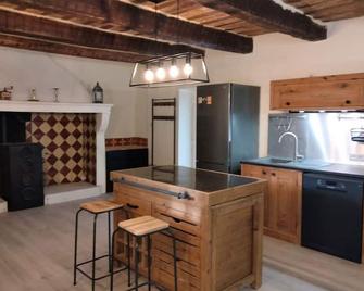 Maison de Charme à Vallérargues - Vallérargues - Cocina