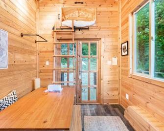 2-Bed West Seattle Tiny Home w/views of Downtown - Seattle - Sala pranzo