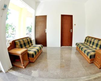 Ds Residences Peterongan - Semarang - Living room