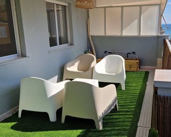 Les jardins de Tavernes Spacious, pleasant apartment a stone's throw from the beach - Tabernes de Valldigna - Balcón