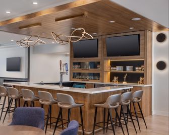 Staybridge Suites Port Elgin By IHG - Port Elgin - Bar