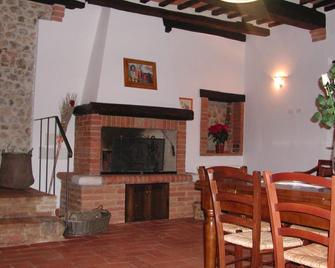 Casale Il Colombaio Di Toiano - Sovicille - Essbereich