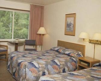 Aspen Inn - Grand Marais - Bedroom