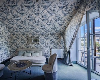 Art Hotel Moon Garden - וילנה