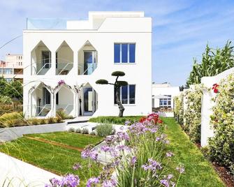 Villa Vi - Quartu Sant'Elena - Edificio