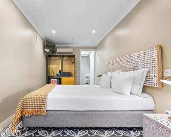 كاسا دو باتيو باي شادو - لشبونة - غرفة نوم