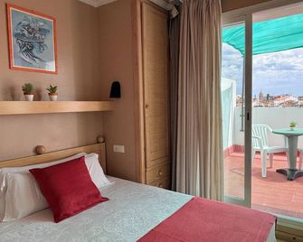 Hotel Piccadilly Sitges - Sitges - Bedroom